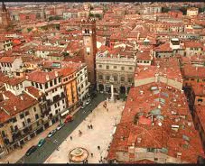 Verona, Aréna, opera