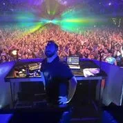  Dupla bulival érkezik Budapestre Fritz Kalkbrenner áprilisban