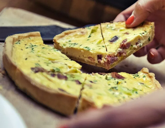 Sonkás quiche recept Havas Dórától és Fördős Zétől