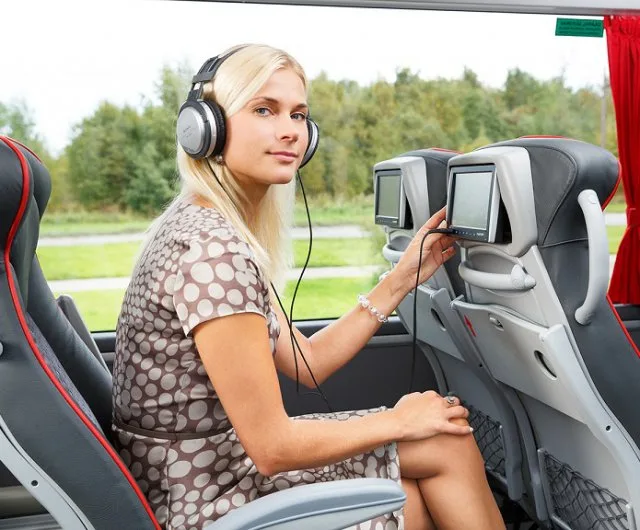 A Lux Express naponta három járatot indít Krakkóba