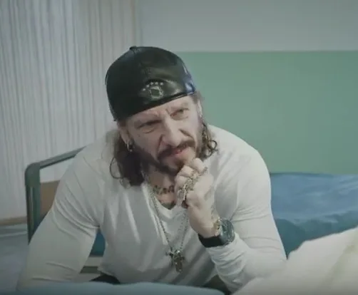 Ganxsta Zolee is beszólt Deák Kristóf új sorozatában