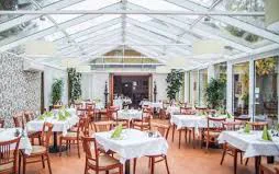 Nyit a Jardinette kertje