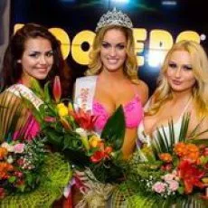 Las Vegasba készül a legszebb magyar pincérlány